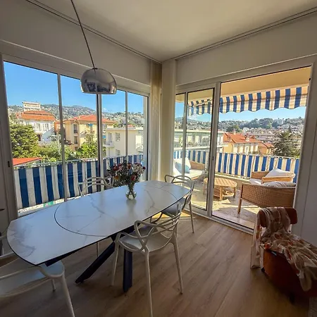 Magnifique Avec Grande Terrasse Appartamento *