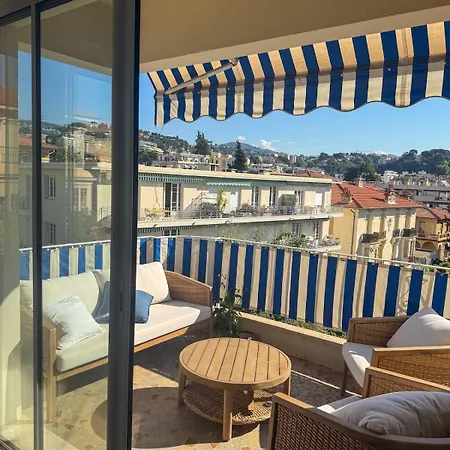 Magnifique Avec Grande Terrasse